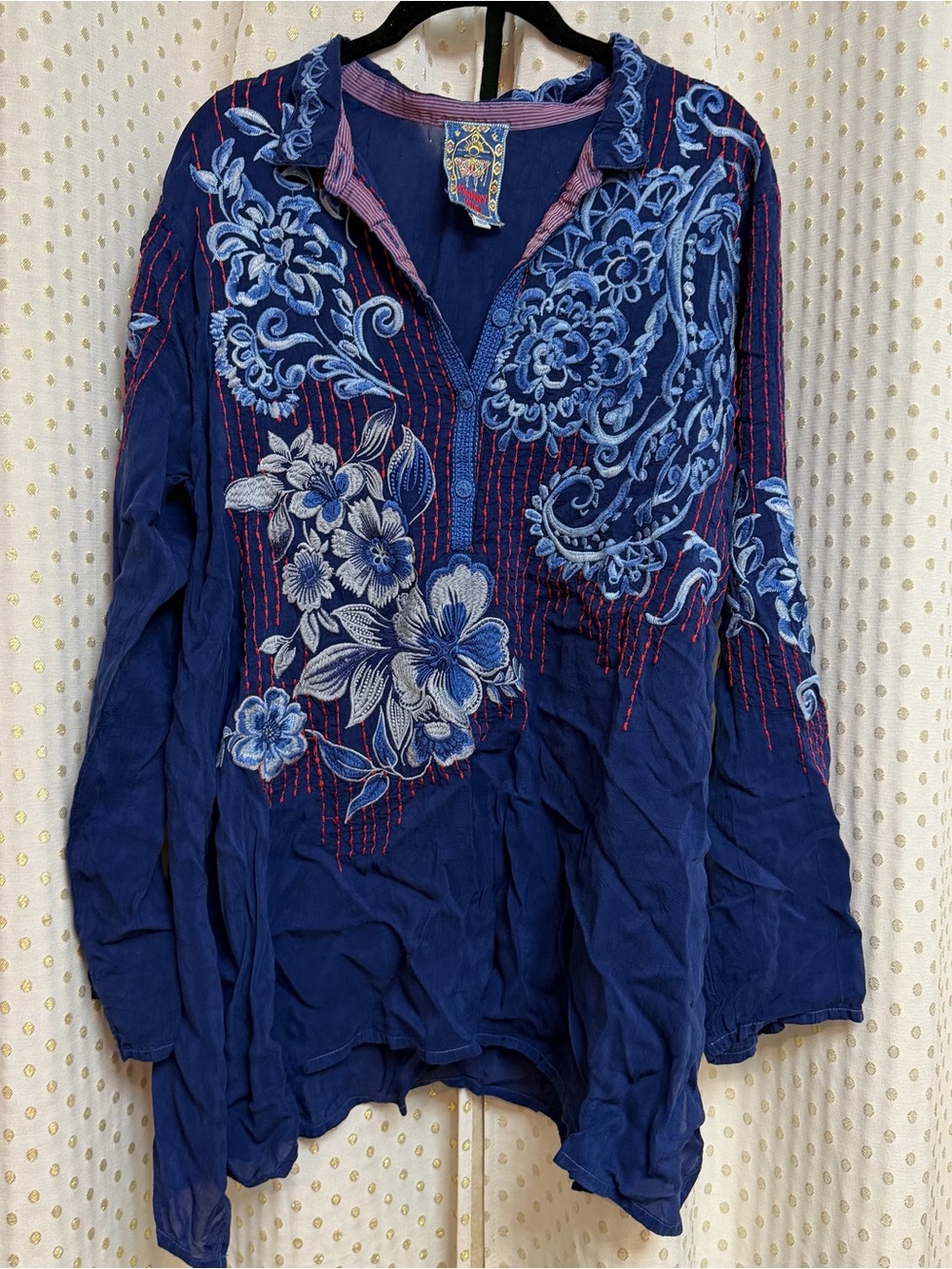 Johnny was GILANI TUNIC